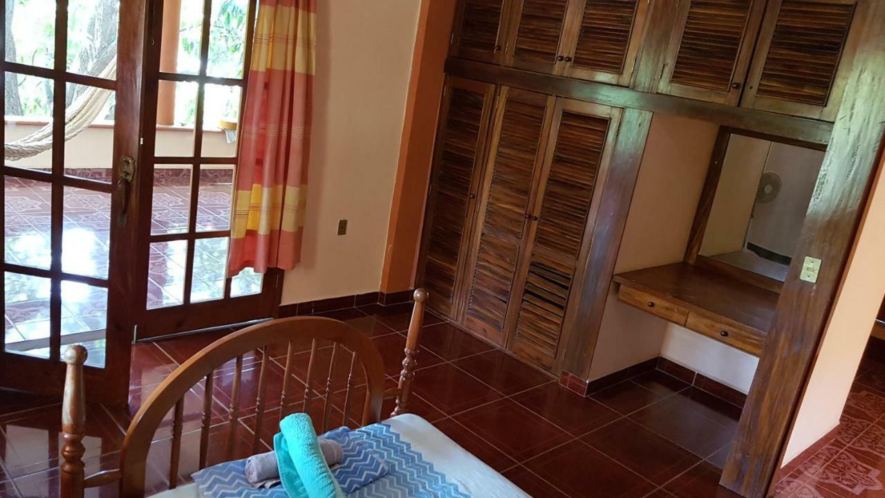 Villa Mango Hostelプエルト・エスコンディード エクステリア 写真
