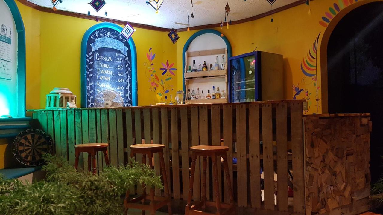 Villa Mango Hostelプエルト・エスコンディード エクステリア 写真