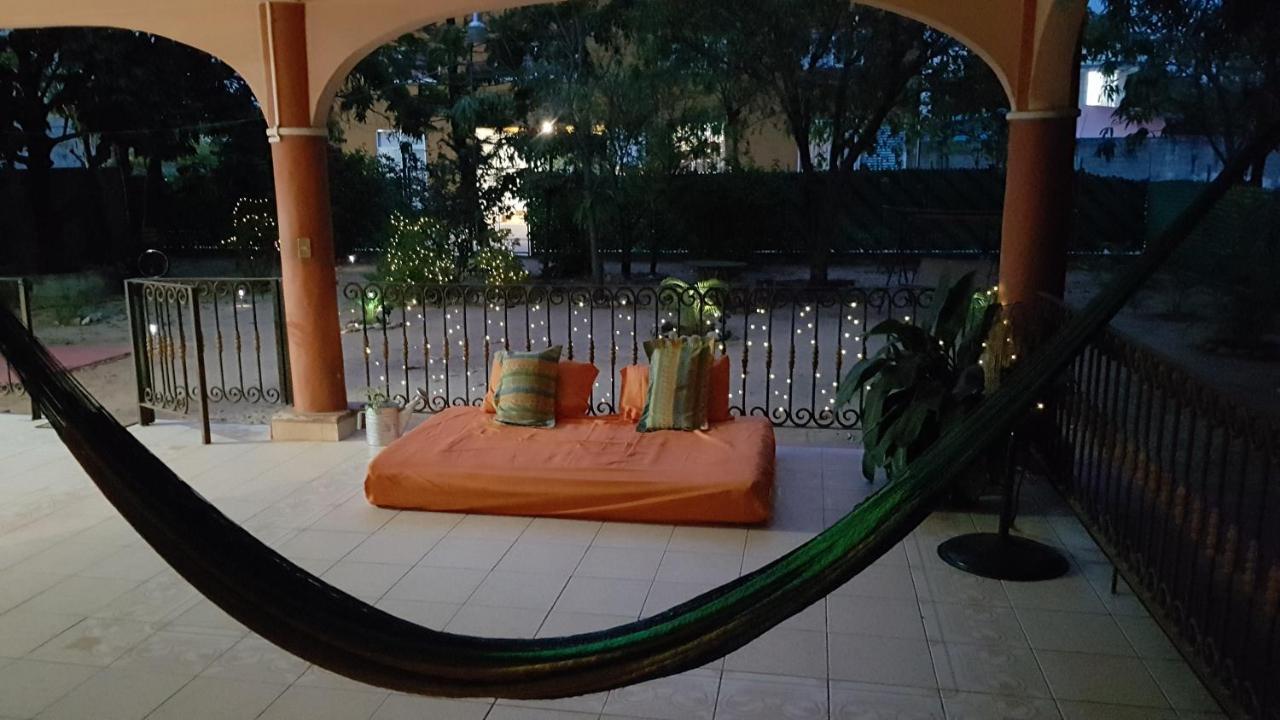 Villa Mango Hostelプエルト・エスコンディード エクステリア 写真